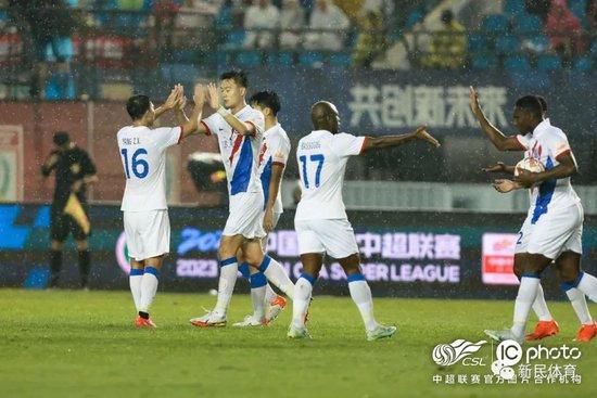 国产成人亚洲欧美三区综合